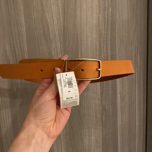 Gap tan belt with gold buckle, NWT